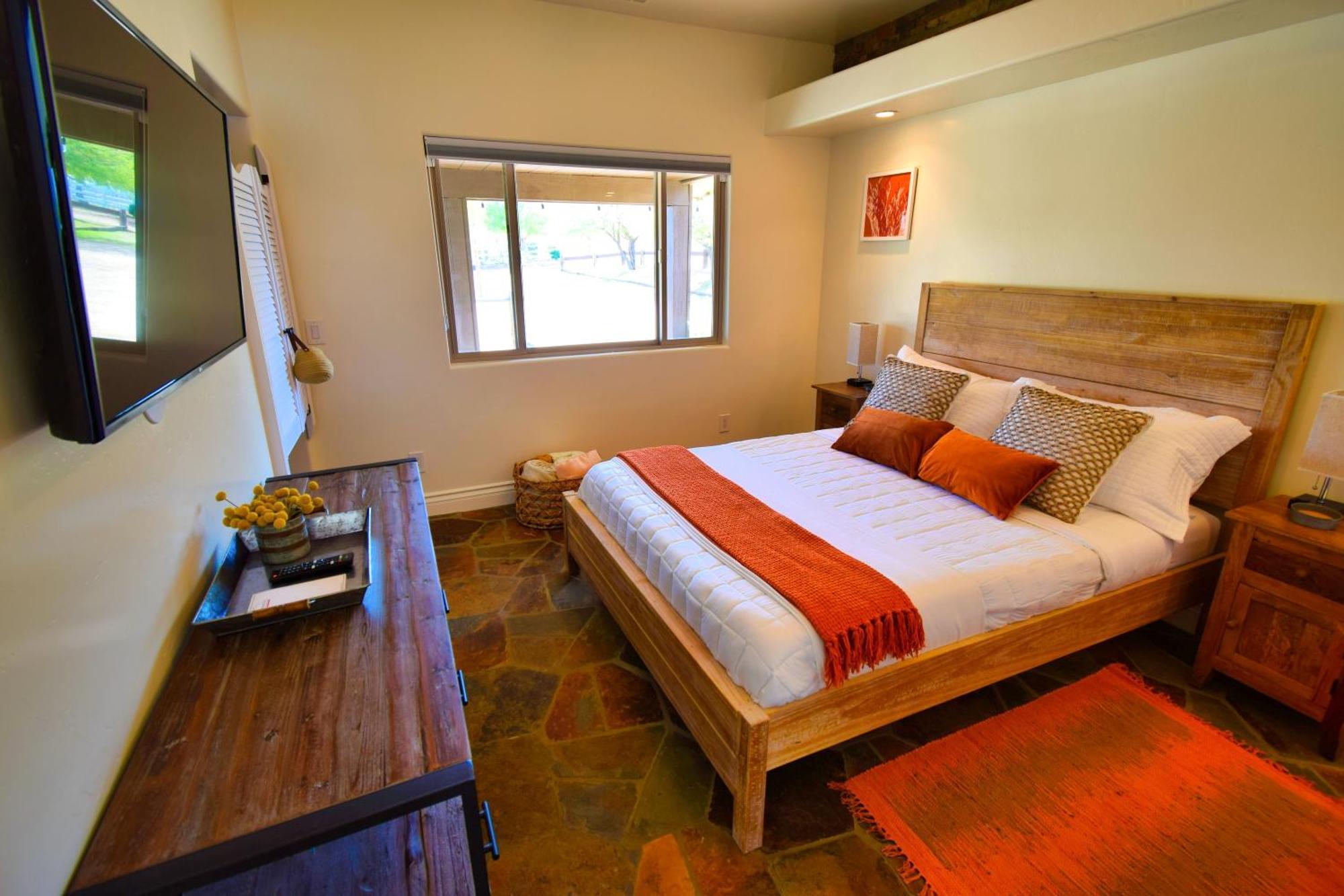 Peppertree Lane Ranch -- Seven-Acre Ranch In The Heart Of Wine Country Hotel Temecula Exterior photo