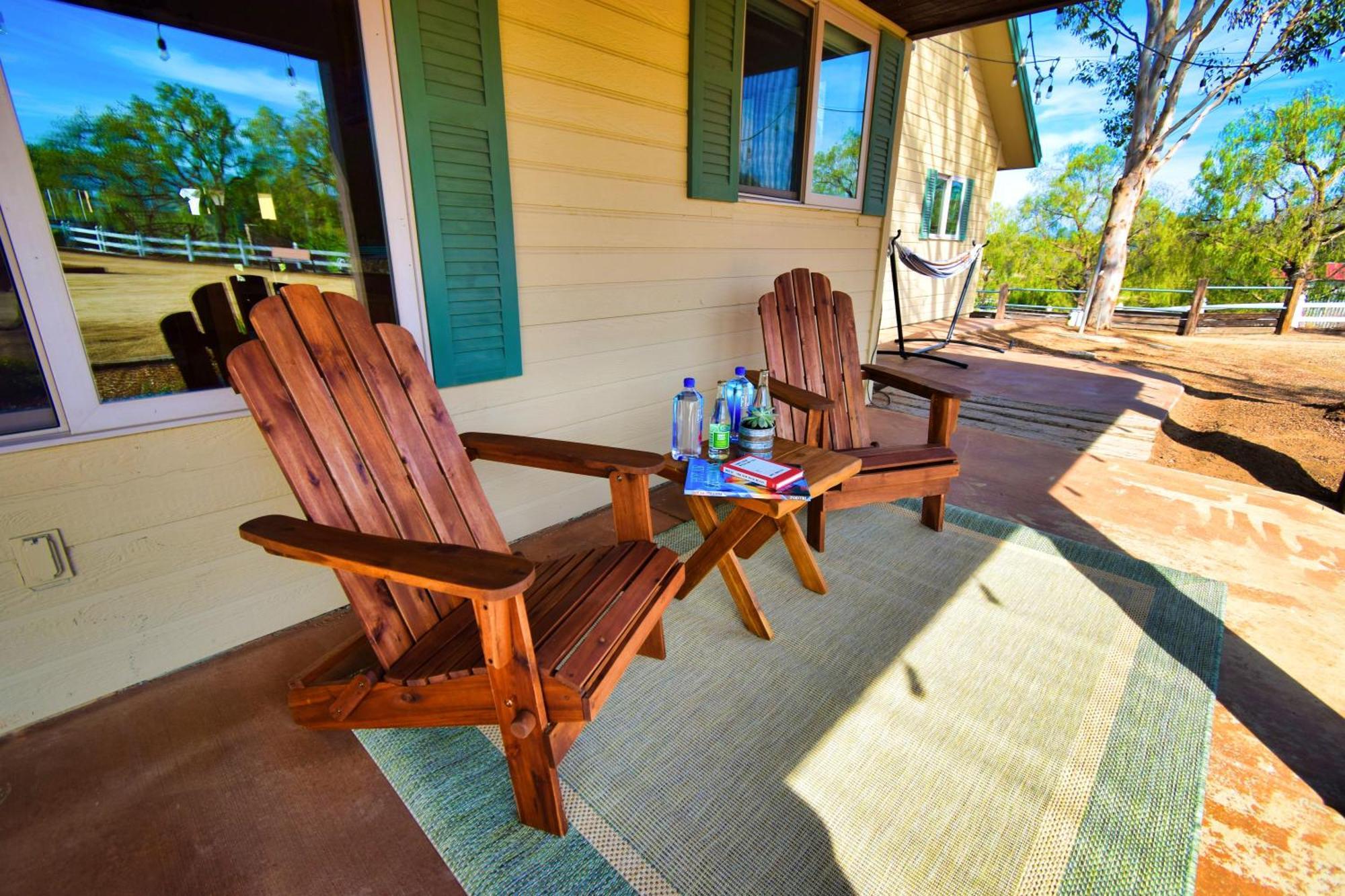 Peppertree Lane Ranch -- Seven-Acre Ranch In The Heart Of Wine Country Hotel Temecula Exterior photo