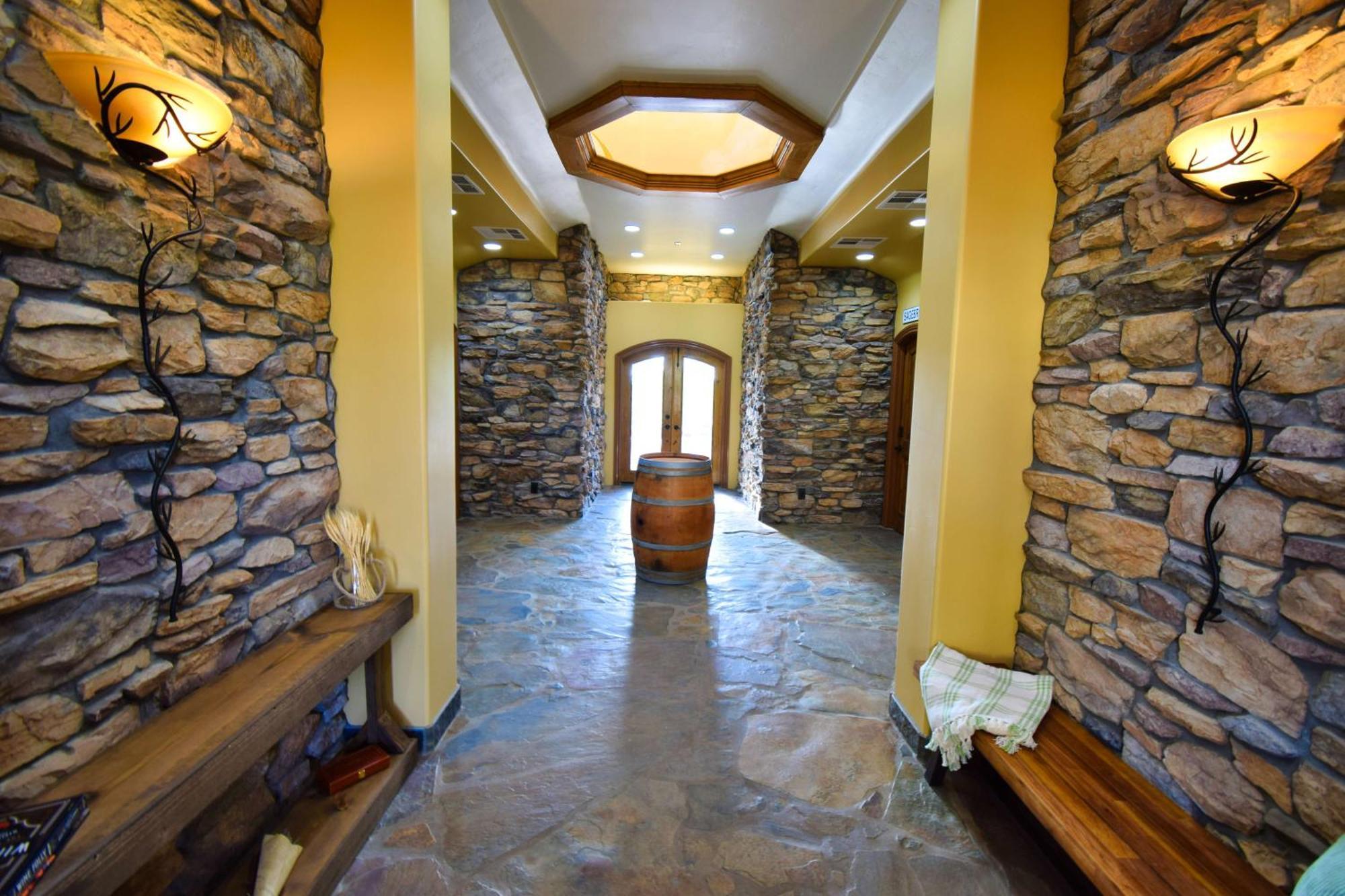 Peppertree Lane Ranch -- Seven-Acre Ranch In The Heart Of Wine Country Hotel Temecula Exterior photo