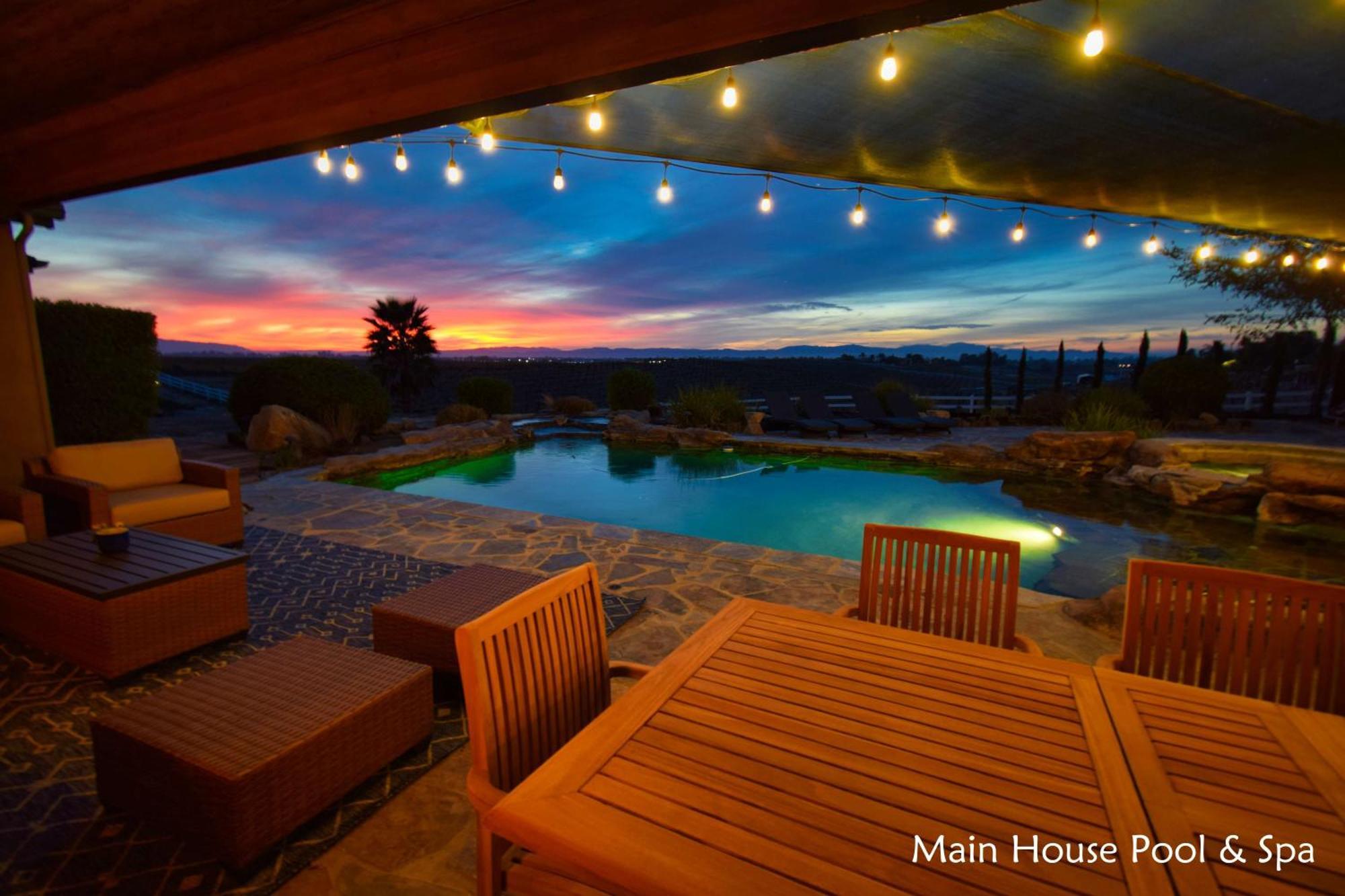 Peppertree Lane Ranch -- Seven-Acre Ranch In The Heart Of Wine Country Hotel Temecula Exterior photo
