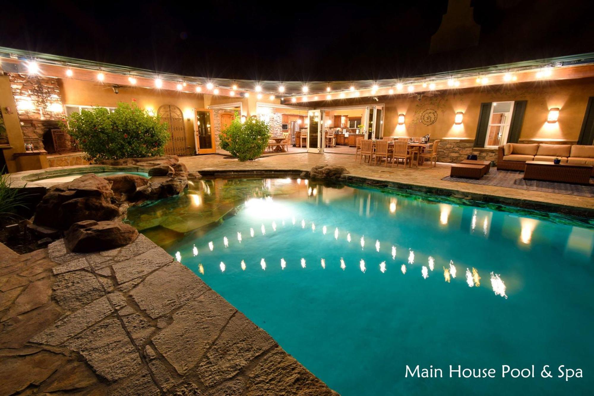 Peppertree Lane Ranch -- Seven-Acre Ranch In The Heart Of Wine Country Hotel Temecula Exterior photo