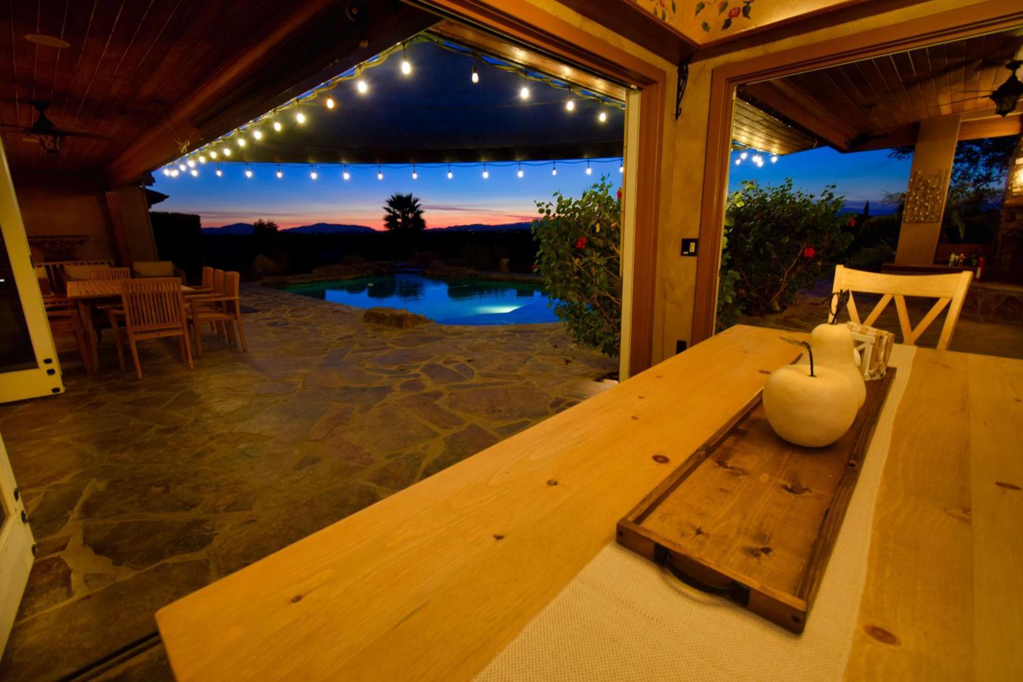 Peppertree Lane Ranch -- Seven-Acre Ranch In The Heart Of Wine Country Hotel Temecula Exterior photo